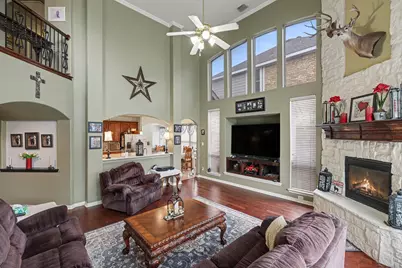 10402 Fairway Vista Drive, Rowlett, TX 75089 - Photo 5