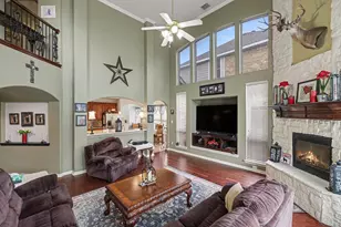 10402 Fairway Vista Dr, Rowlett, TX 75089 - Photo 5