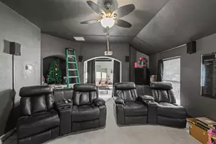 10402 Fairway Vista Dr, Rowlett, TX 75089 - Photo 9