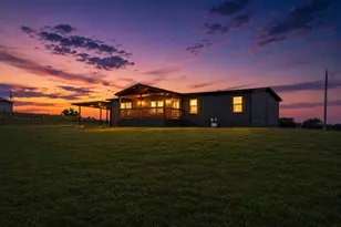 1023 Hopewell Rd, Bellevue, TX 76228 - Photo 3
