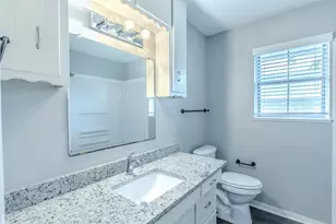 1000 N Harrison, West, TX 76691 - Photo 9