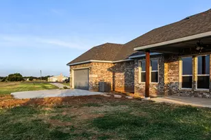1013 Magnolia Ct, Springtown, TX 76082 - Photo 27
