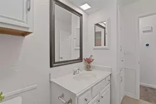 5514 Bishop Ct, Lake Dallas, TX 75065 - Photo 5
