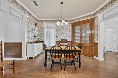 217 E 1st Street, Weatherford, TX 76086 - Photo 17