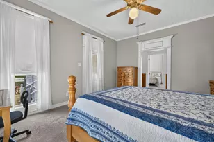 217 E 1st St, Weatherford, TX 76086 - Photo 21