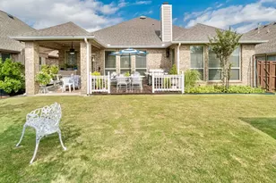 908 Lake Grove Dr, Little Elm, TX 75068 - Photo 7