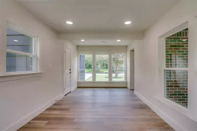 3407 La Verne Avenue, Dallas, TX 75227 - Photo 17