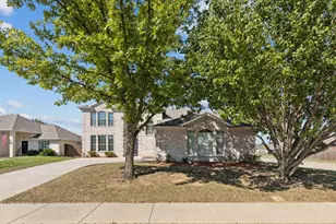 5100 Brookside Dr, Denton, TX 76226 - Photo 1