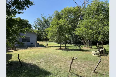 111 Canyon Drive, Whitney, TX 76692 - Photo 13