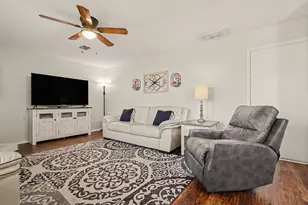 2629 Annalea Ln, Little Elm, TX 75068 - Photo 9