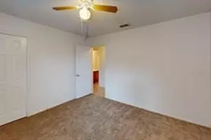 603 Ambarella St, Arlington, TX 76002 - Photo 5