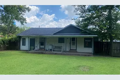 106 NW 2nd Street, Bogata, TX 75417 - Photo 17