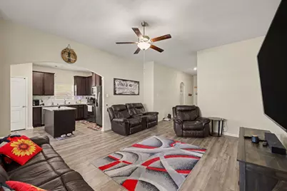 5216 Persimmon Drive, Denton, TX 76207 - Photo 3