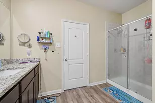 5216 Persimmon Dr, Denton, TX 76207 - Photo 9