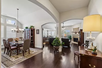 6204 Indian Blanket Trail, Flower Mound, TX 75028 - Photo 9