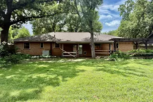 202 Juniper St, Mansfield, TX 76063 - Photo 13