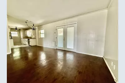 202 Juniper Street, Mansfield, TX 76063 - Photo 3
