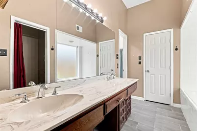 8782 Marilyn Drive, Frisco, TX 75033 - Photo 19