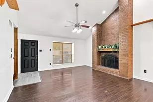 8782 Marilyn Dr, Frisco, TX 75033 - Photo 5