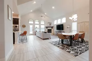 9320 Meadowpark Dr, Denton, TX 76226 - Photo 5