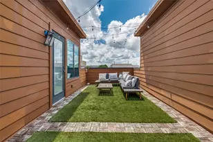 1910 Caddo St, Dallas, TX 75204 - Photo 27