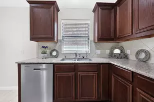 11217 Gibbons Creek Dr, Frisco, TX 75036 - Photo 11