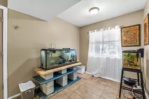 1013 S Madison St, McGregor, TX 76657 - Photo 7