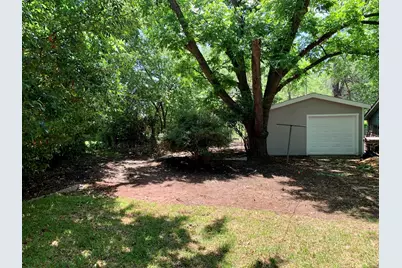 2628 Wilkinson Avenue, Fort Worth, TX 76103 - Photo 9