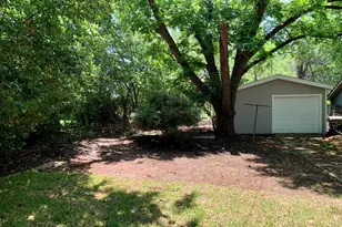 2628 Wilkinson Ave, Fort Worth, TX 76103 - Photo 9