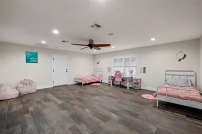 401 N Avenue V, Clifton, TX 76634 - Photo 21