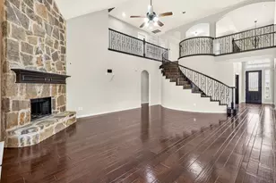 206 White Rock Ct, Ovilla, TX 75154 - Photo 5