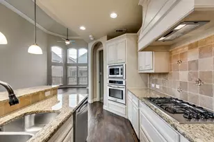 8408 La Fontaine Dr, North Richland Hills, TX 76182 - Photo 7