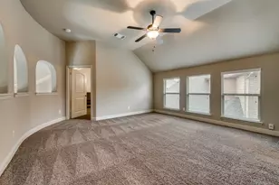 8408 La Fontaine Dr, North Richland Hills, TX 76182 - Photo 15