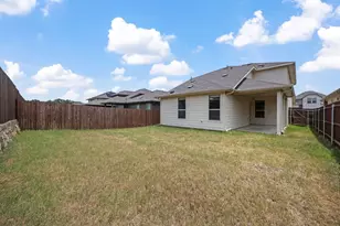 1024 Runnels Ln, Aubrey, TX 76227 - Photo 27
