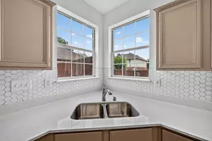836 Snapdragon Ln, Plano, TX 75075 - Photo 11