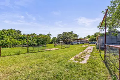 1305 S Old Temple Road, Lorena, TX 76655 - Photo 35