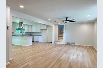 1421 S Scullin Avenue, Denison, TX 75020 - Photo 5