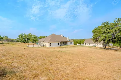 182 Saddle Horn Trail, Boyd, TX 76023 - Photo 5