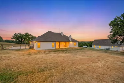 182 Saddle Horn Trail, Boyd, TX 76023 - Photo 39