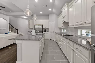 9621 Rosina Trail, Fort Worth, TX 76126 - Photo 7