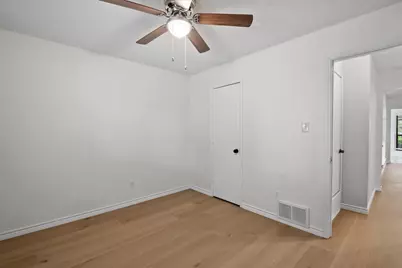 5537 Silver Maple Drive, Arlington, TX 76018 - Photo 15