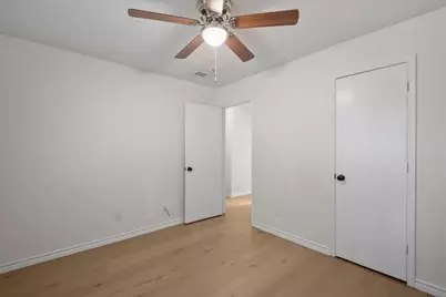 5537 Silver Maple Drive, Arlington, TX 76018 - Photo 17
