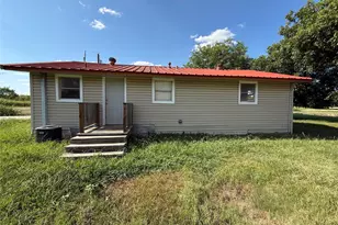 902 Grimes Rd, Mineral Wells, TX 76067 - Photo 19