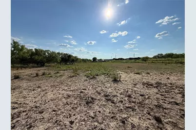 902 Grimes Road, Mineral Wells, TX 76067 - Photo 21