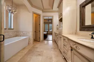8100 Canyon Oak Dr, North Richland Hills, TX 76182 - Photo 19
