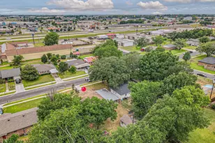 1409 Crestview Dr, Kaufman, TX 75142 - Photo 15