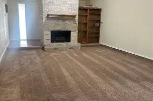 3701 South Ct, Fort Worth, TX 76133 - Photo 3