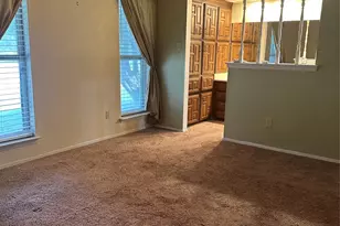 3701 South Ct, Fort Worth, TX 76133 - Photo 9