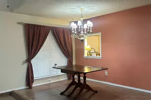 3701 South Ct, Fort Worth, TX 76133 - Photo 5