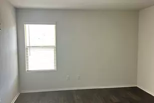 1017 Skyline Dr, Hutchins, TX 75141 - Photo 9